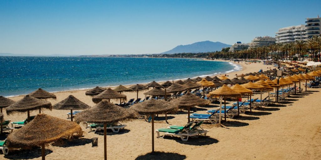 How many nationalities live in Marbella?